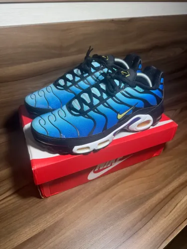 Nike air Max plus hyper blue 2018
