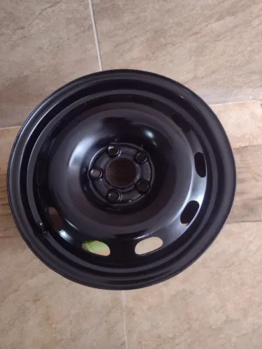 Roda de Ferro com 05 Furos - Linha Volkwagem - Tel: (31) 9. *