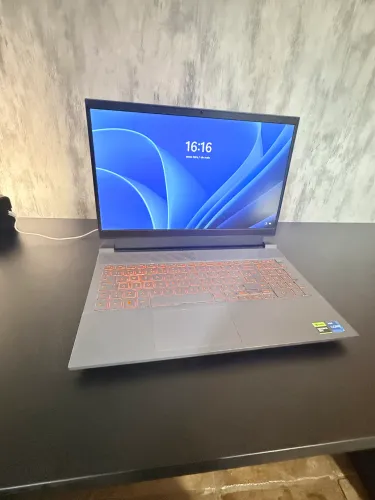 Notebook Dell G15 5530 - i7 13a Ger. + RTX 3050 6GB + 16GB RAM - Gamer/Alta Performance