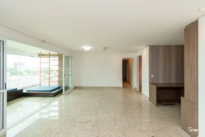 Apartamento, 151 m², 3 qts, 4 banh., 2 vagas, Serrinha