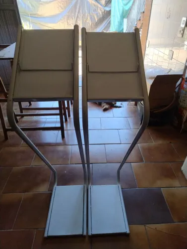 2 porta panfletos