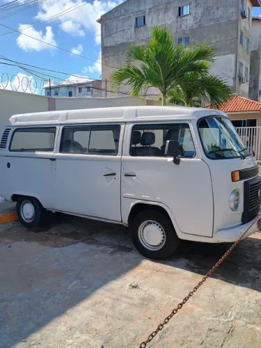 Volkswagen Kombi Standard 1.4 MI Total Flex 8V 2009