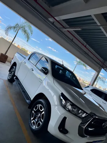 Toyota Hilux CD SRV 4X4 2.7 Flex 16V Aut. 2021