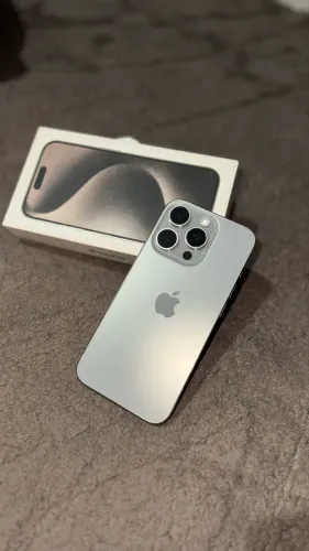 IPHONE 15 PRO | IMPECÁVEL