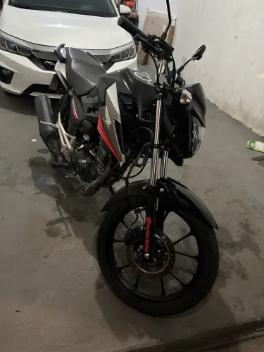 Titan 160 único dono