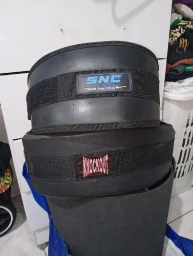 Cinturão para treino de musculação 