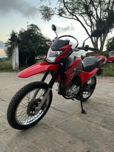 Honda Bros 2023 apenas 15km rodados