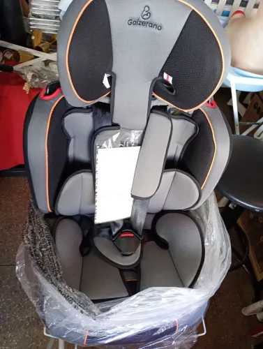 Poltrona Galzerano de 9 a 36 kg novinhas
