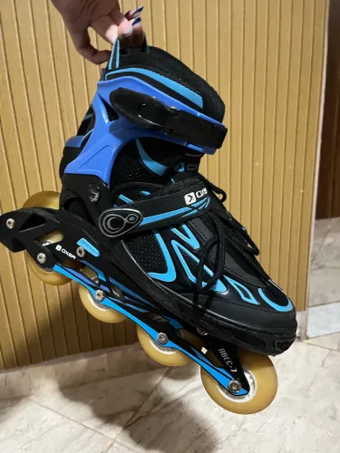     Patins Oxer Inline com Rodinhas de LED Azul
