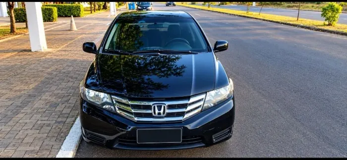Honda City Sedan LX 1.5 Flex 16V 4P Aut. 2013