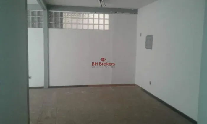 CASA COMERCIAL PARA LOCAÇÃO NO BARRO PRETO
