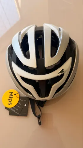 Capacete Giro
