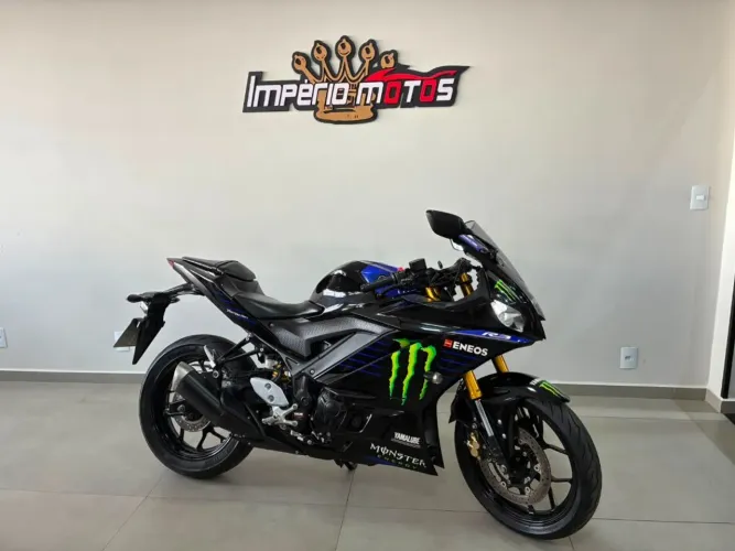 YZF R-3 321/ABS