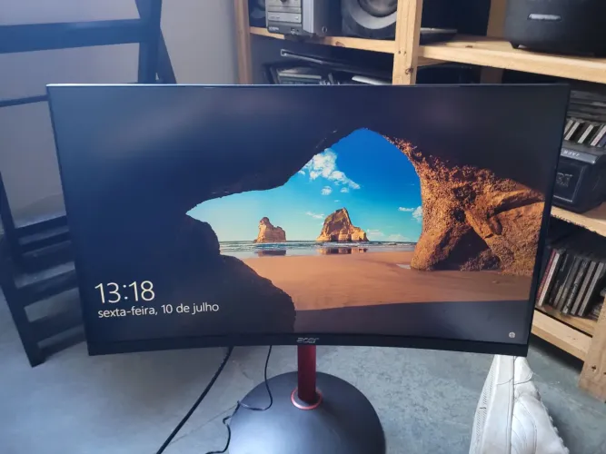 Monitor Gamer Acer Curvo XZ242Q 24" - 144Hz (Com Detalhes - Leia a Descrição)