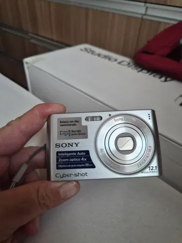Sony Cyber shot DSC-W510, cor prata