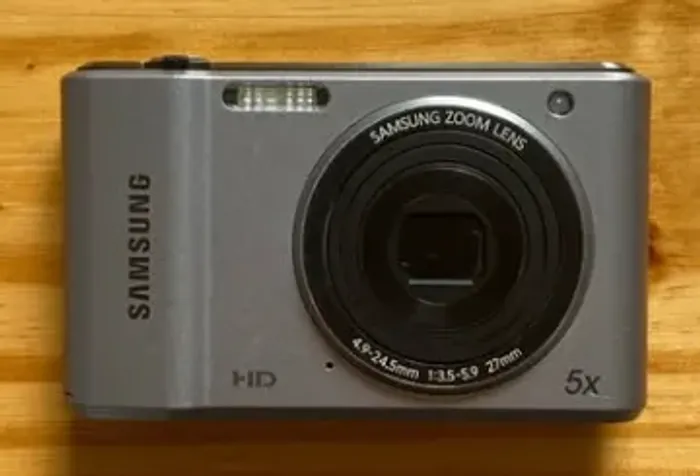SAMSUNG ES90