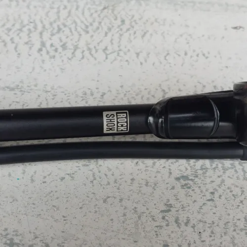 Bomba de suspensão rockshox