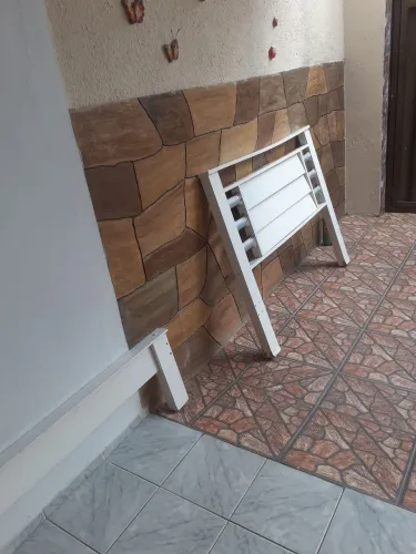 Vendo cabeceira e estrutura de cama de casal em mdf