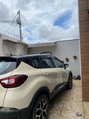 Renault Captur Intense 1.6 16V Flex 5P Aut. 2019