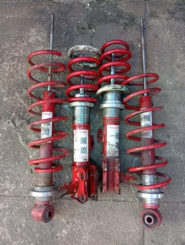 Vendo suspensão de rosca Millenium
