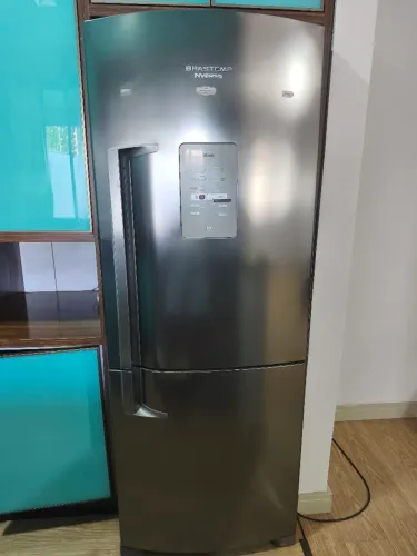 Geladeira Brastemp Inverse 422 litros Frost Free 