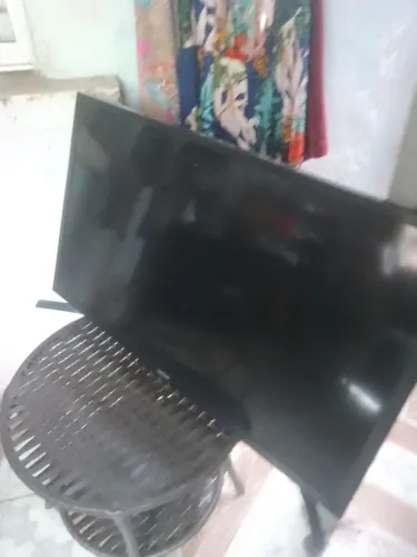 Tv smart 32p só áudio