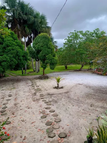 Terra com banho e alqueires