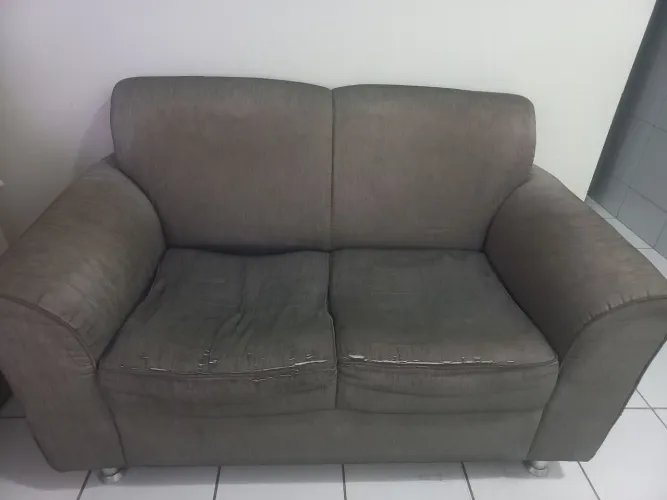 Sofá 2 lugares