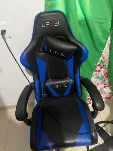 Cadeira gamer e Monitor Gamer