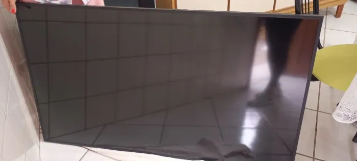 TV 55 Samsung The Frame - com defeito na tela