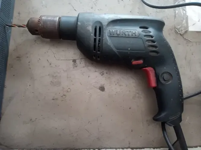 Furadeira de impacto elétrica Würth