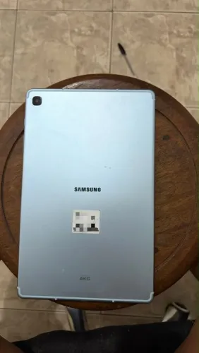 VENDO SAMSUNG TAB S6LITE COM PEQUENAS MARCAS DE USO
