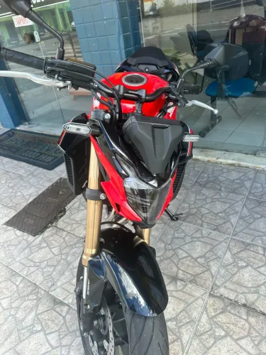 Moto CB 500f