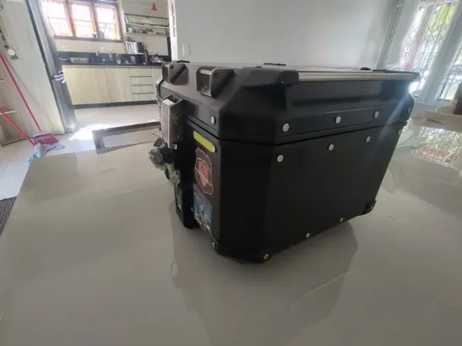 BAU TIGUER 800 43l + SUPORTE - TUDO ORIGINAL