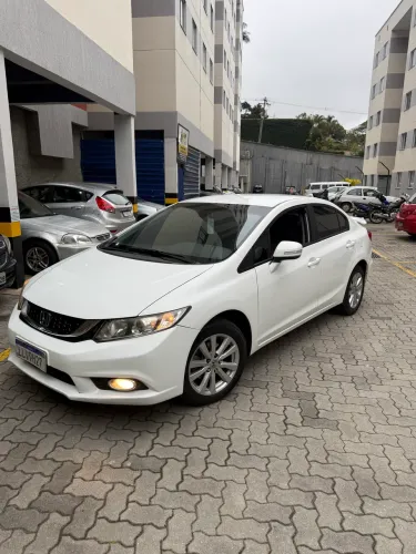 Honda Civic Sedan LXR 2.0 Flexone 16V Aut. 4P 2014
