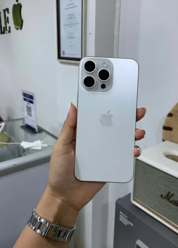 iPhone 15 Pro Max - 256GB