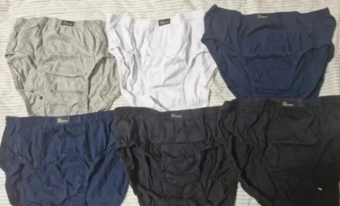 Kit com 6 cuecas coloridas slip tamanho M custando somente 30 reais