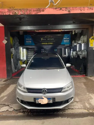 Volkswagen Jetta Comfortline 2.0 T.flex 8V 4P Tipt. 2013