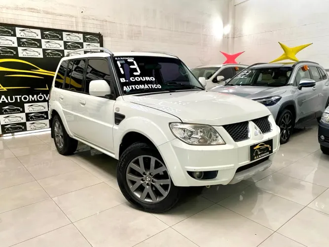 Mitsubishi Pajero TR4 2.0 Flex 16V 4X2 Aut. 2013