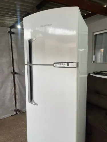 Geladeira Brastemp sistema frostfree 220v