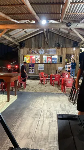 Vendo ponto comercial (lanchonete dançante toda equipada )