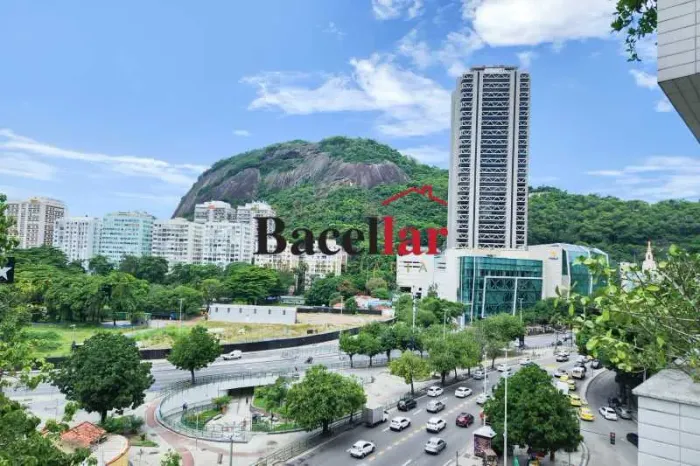 CONDOMINIO HIGHLIGHT em Botafogo! Lindo apartamento com 106m2 original 3 quartos transform