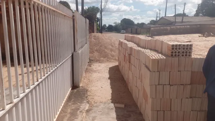 Vendesse tijolo de seis furo padrão 