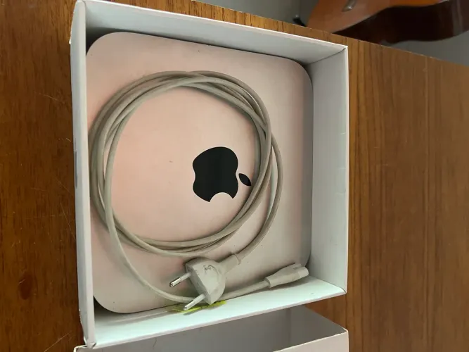 Mac mini 2012 modelo A1347 com caixa e fonte original