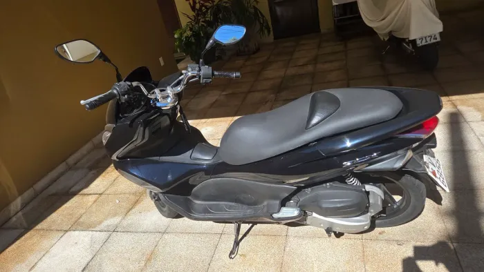 VENDE-SE HONDA PCX 150 - 2015/2015