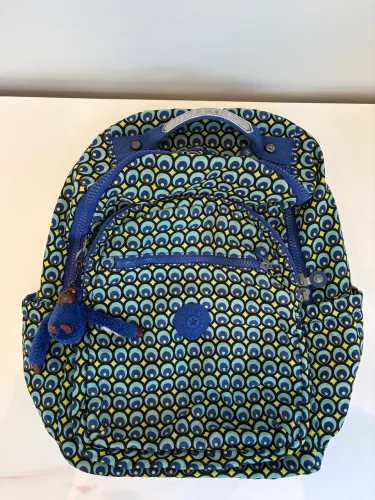 mochila Kipling original usada