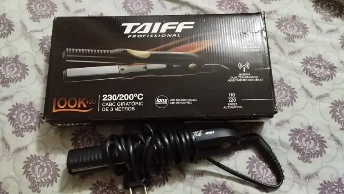 Prancha Taiff + Escova Alisadora Mondial Semi-novo