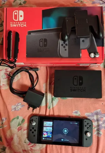 Nintendo Switch V2 32GB Cinza