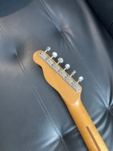Guitarra Squier Fender 