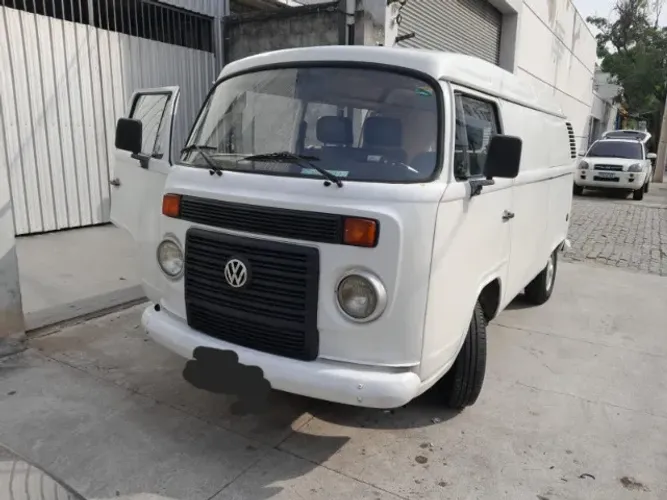 Volkswagen Kombi Furgão 1.4 MI Total Flex 8V 2014